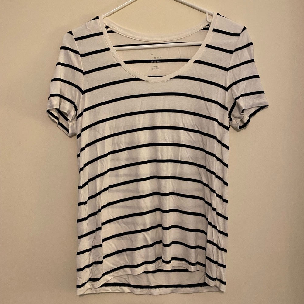 Women’s Extra Small White and Black Striped Short Sleeve - A New Day